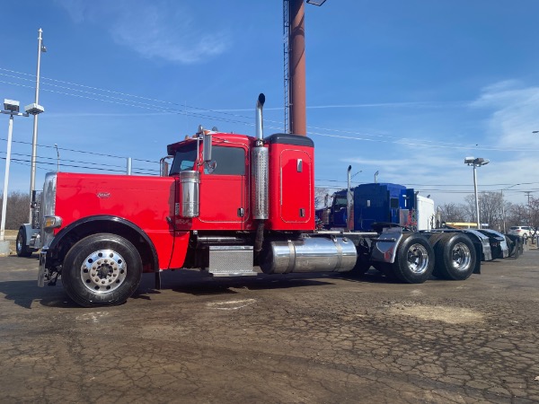Used 2008 Peterbilt 389 for sale Sold at Chicago Motor Cars in West Chicago IL 60185 2