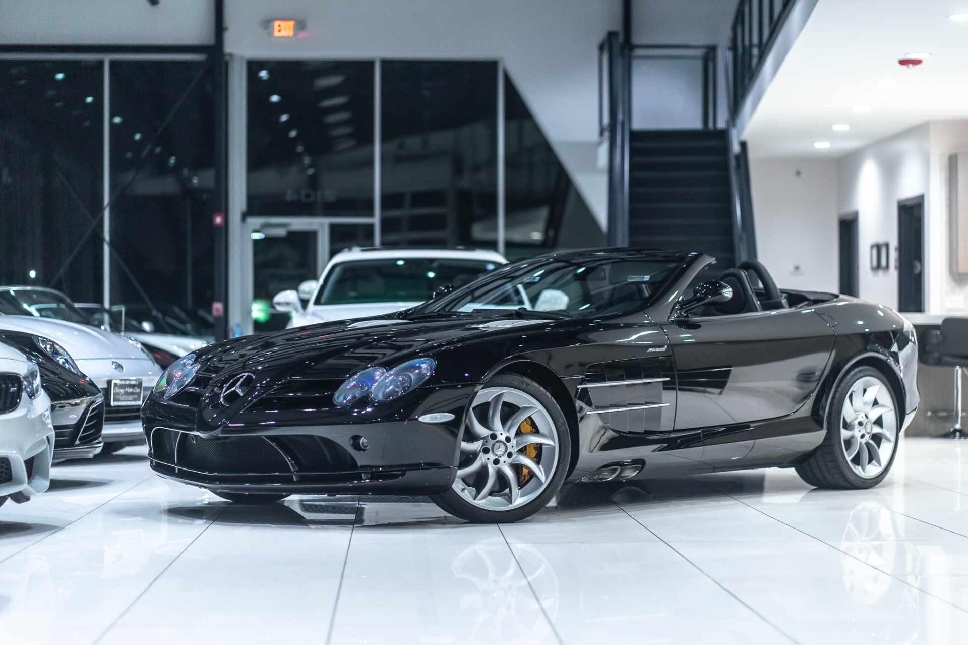 Used-2008-Mercedes-Benz-SLR-McLaren-Roadster-MSRP-500K-EXTREMELY-RARE-RECENTLY-SERVICED