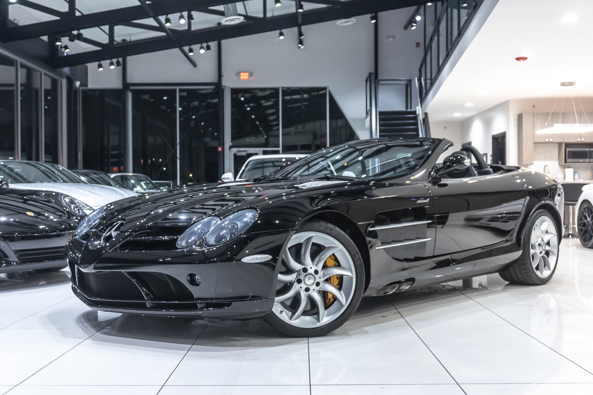 Used-2008-Mercedes-Benz-SLR-McLaren-Roadster-MSRP-500K-EXTREMELY-RARE-RECENTLY-SERVICED