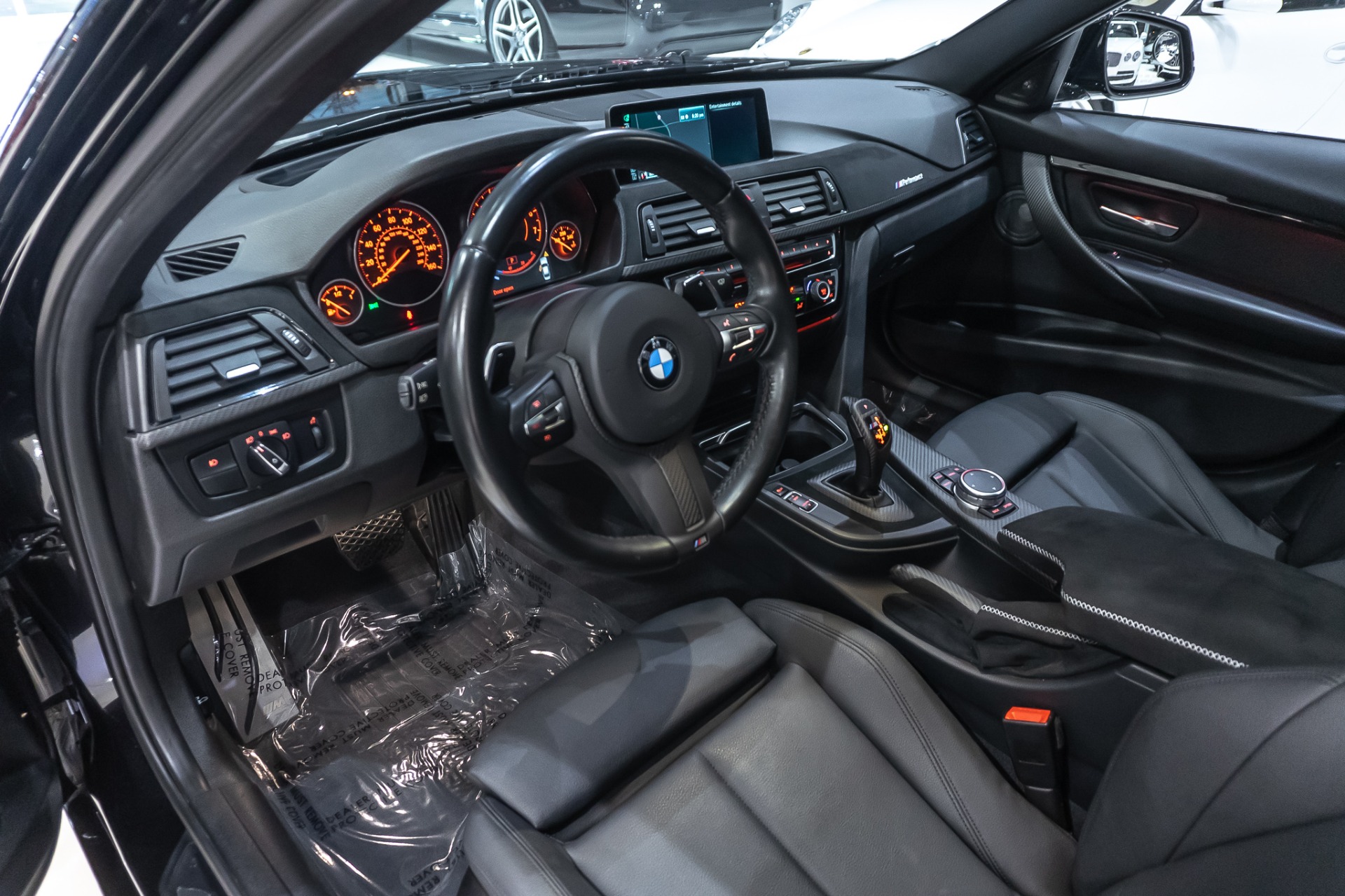 Used-2016-BMW-340i-xDrive-Sedan-M-SPORT-PKG-TECH-PKG-LIGHT-PKG