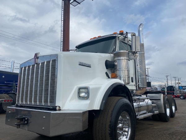 Used-2009-Kenworth-T800-Day-Cab---Cummins-ISX