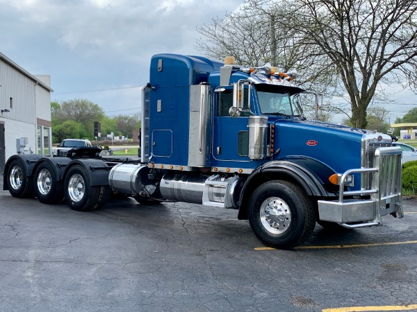 Used 2007 Peterbilt 378 Sleeper Cab - Cummins ISX - Tri-Axle for sale Sold at Chicago Motor Cars in West Chicago IL 60185 6