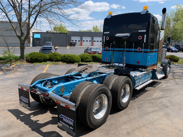 Used 2013 Kenworth W900 L SLEEPER AeroCab Sleeper Cab - Cummins ISX for sale Sold at Chicago Motor Cars in West Chicago IL 60185 5