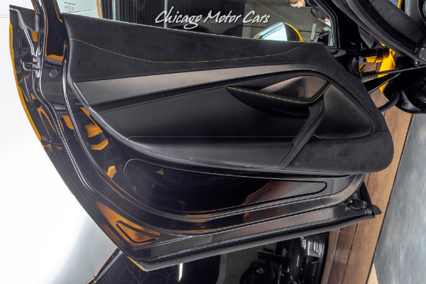 Used-2019-McLaren-720S-Performance-Coupe-MSRP-369K-LOADED-with-OPTIONS-Carbon-Fiber