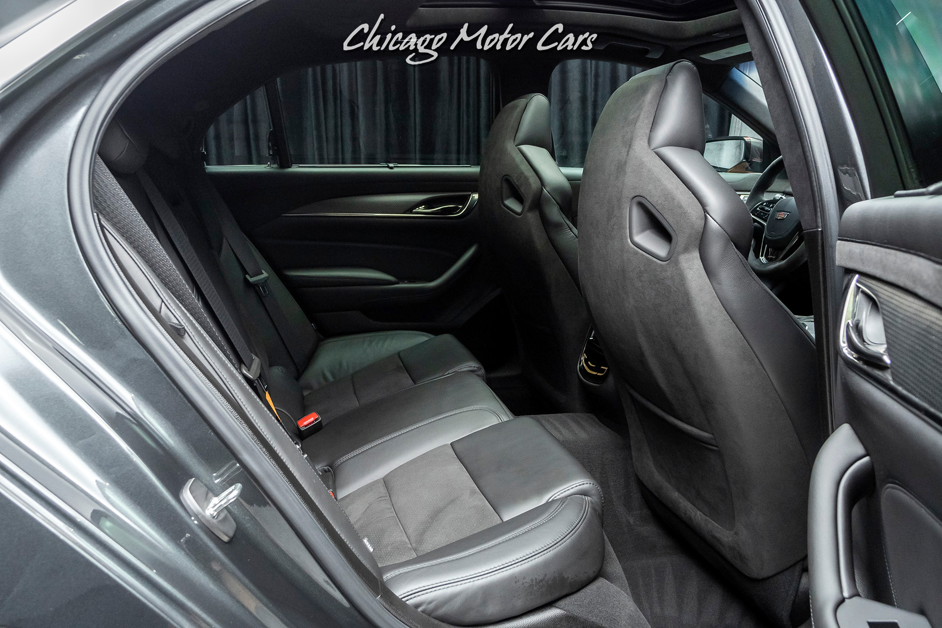Used-2018-Cadillac-CTS-V-Sedan-Original-MSRP-110K-CARBON-FIBER-PACKAGE---RECARO-RACING-SEATS