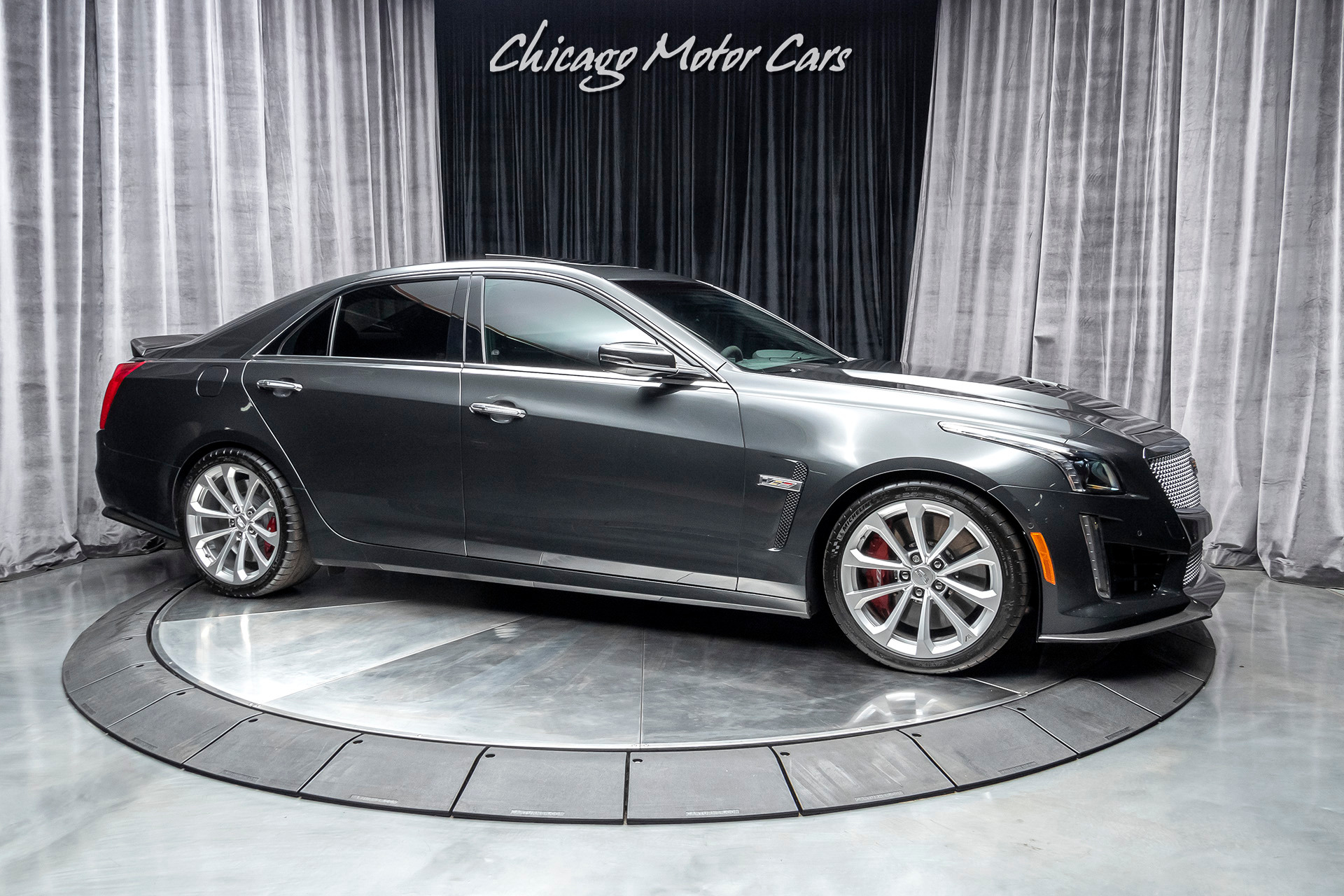 Used-2018-Cadillac-CTS-V-Sedan-Original-MSRP-110K-CARBON-FIBER-PACKAGE---RECARO-RACING-SEATS