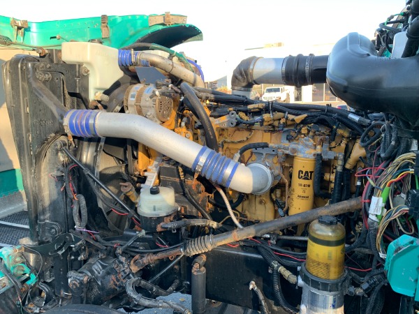 Used 2009 Peterbilt 388 Tri-Axle Sleeper - CAT C15 ACERT - AUTOMATIC for sale Sold at Chicago Motor Cars in West Chicago IL 60185 3
