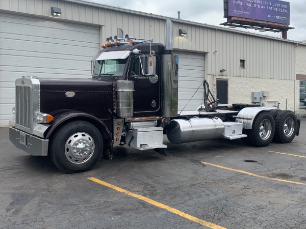 Used 2004 Peterbilt 379 UltraCab Day Cab - CAT C15 - 475 HP for sale Sold at Chicago Motor Cars in West Chicago IL 60185 2