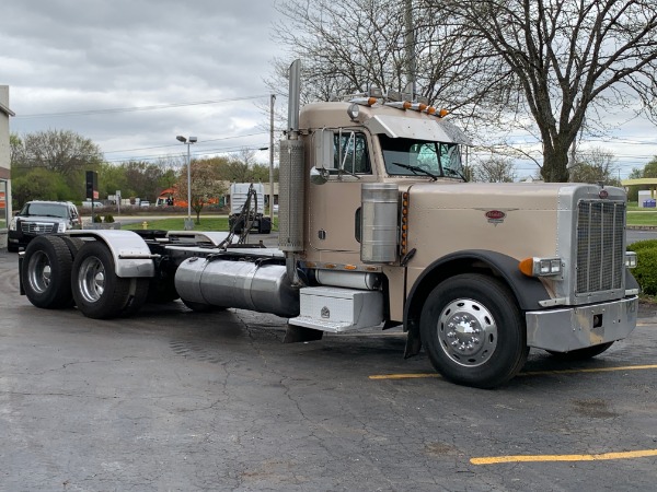 Used 2000 Peterbilt 379 UltraCab Day Cab - CAT C15 6NZ - 475 HP for sale Sold at Chicago Motor Cars in West Chicago IL 60185 6