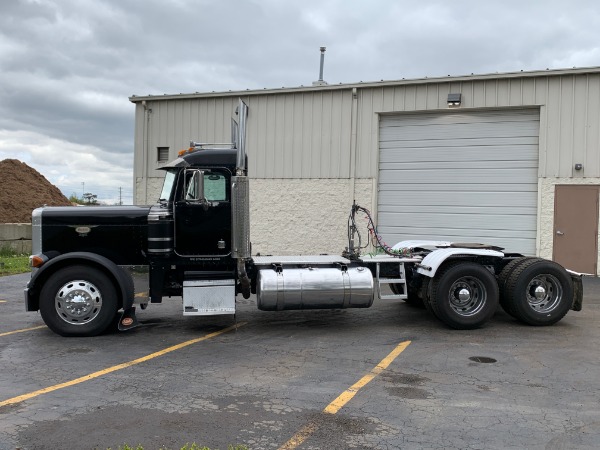 Used-2000-Peterbilt-379-Day-Cab---CAT-C15-6NZ---475-HP