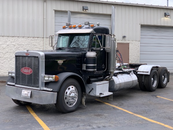 Used 2000 Peterbilt 379 Day Cab - CAT C15 6NZ - 475 HP for sale Sold at Chicago Motor Cars in West Chicago IL 60185 1