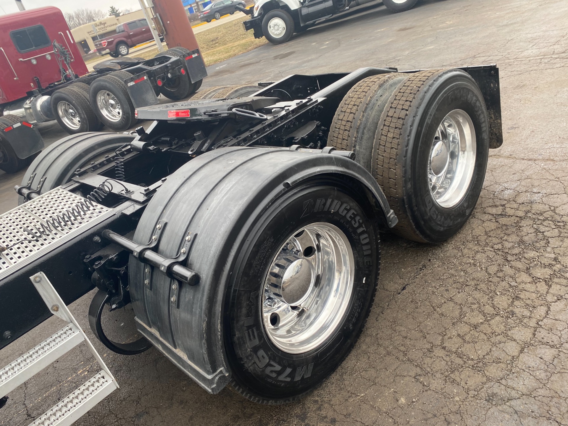 Used-2006-PETERBILT-379