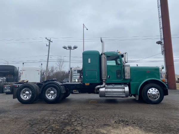 Used 2006 PETERBILT 379 for sale Sold at Chicago Motor Cars in West Chicago IL 60185 5