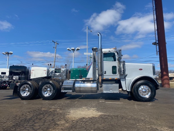Used 2009 PETERBILT 388 for sale Sold at Chicago Motor Cars in West Chicago IL 60185 5