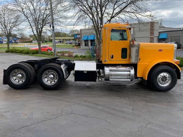 Used 2005 Peterbilt 379 Cummins ISX - 550hp for sale Sold at Chicago Motor Cars in West Chicago IL 60185 5