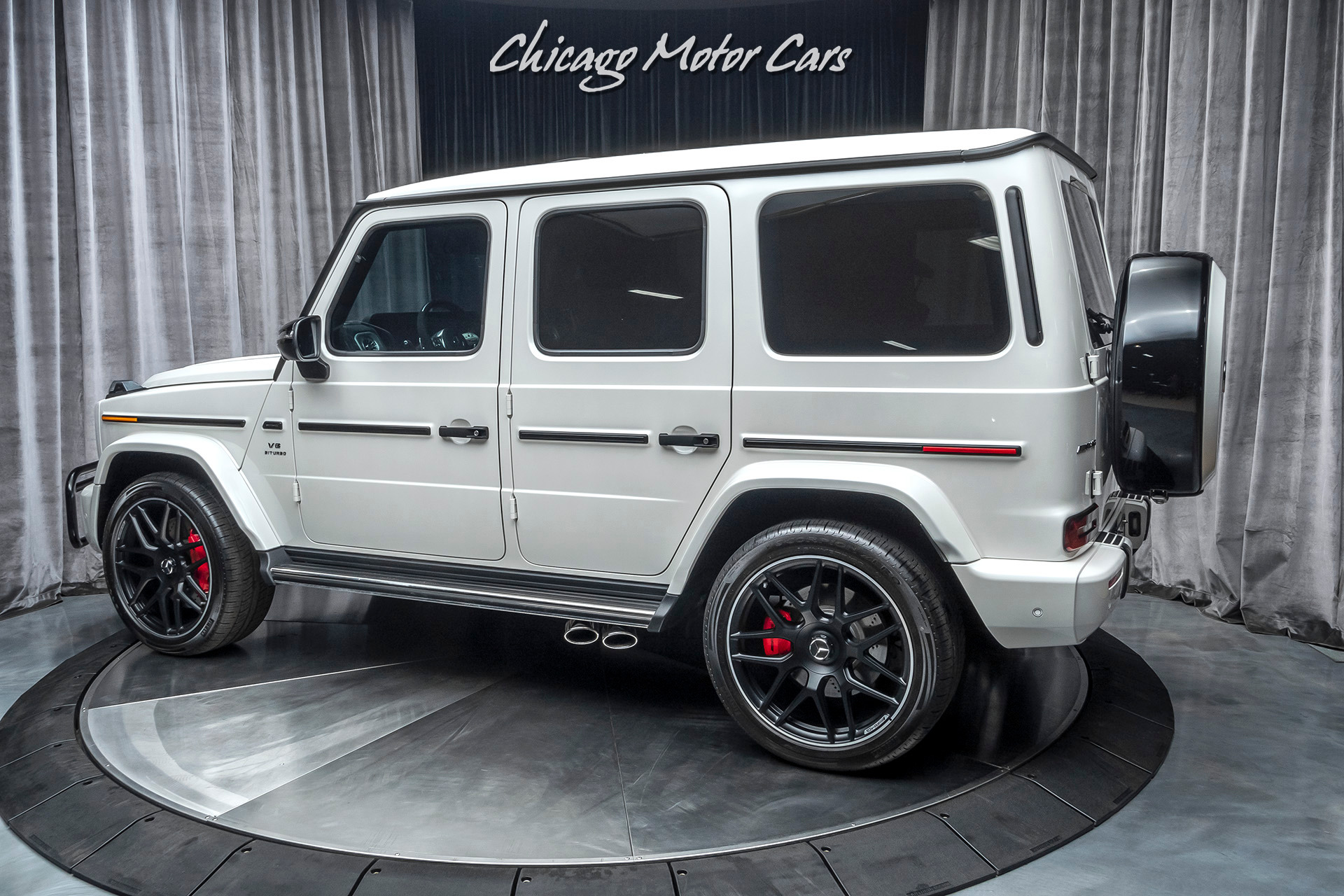 Used-2020-Mercedes-Benz-G63-AMG-4-Matic-SUV-Night-Package-Carbon-Fiber-HARD-LOADED-2K-MILES