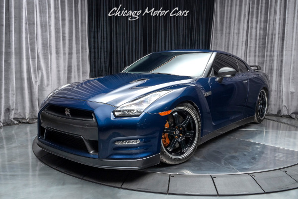 Used 2013 Nissan GT-R Black Edition Coupe ALPHA 9 TURBOS! 750+ HP! for sale Sold at Chicago Motor Cars in West Chicago IL 60185 2