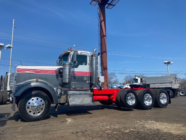 Used 1999 KENWORTH W900 Day Cab - CAT 3406E for sale Sold at Chicago Motor Cars in West Chicago IL 60185 2