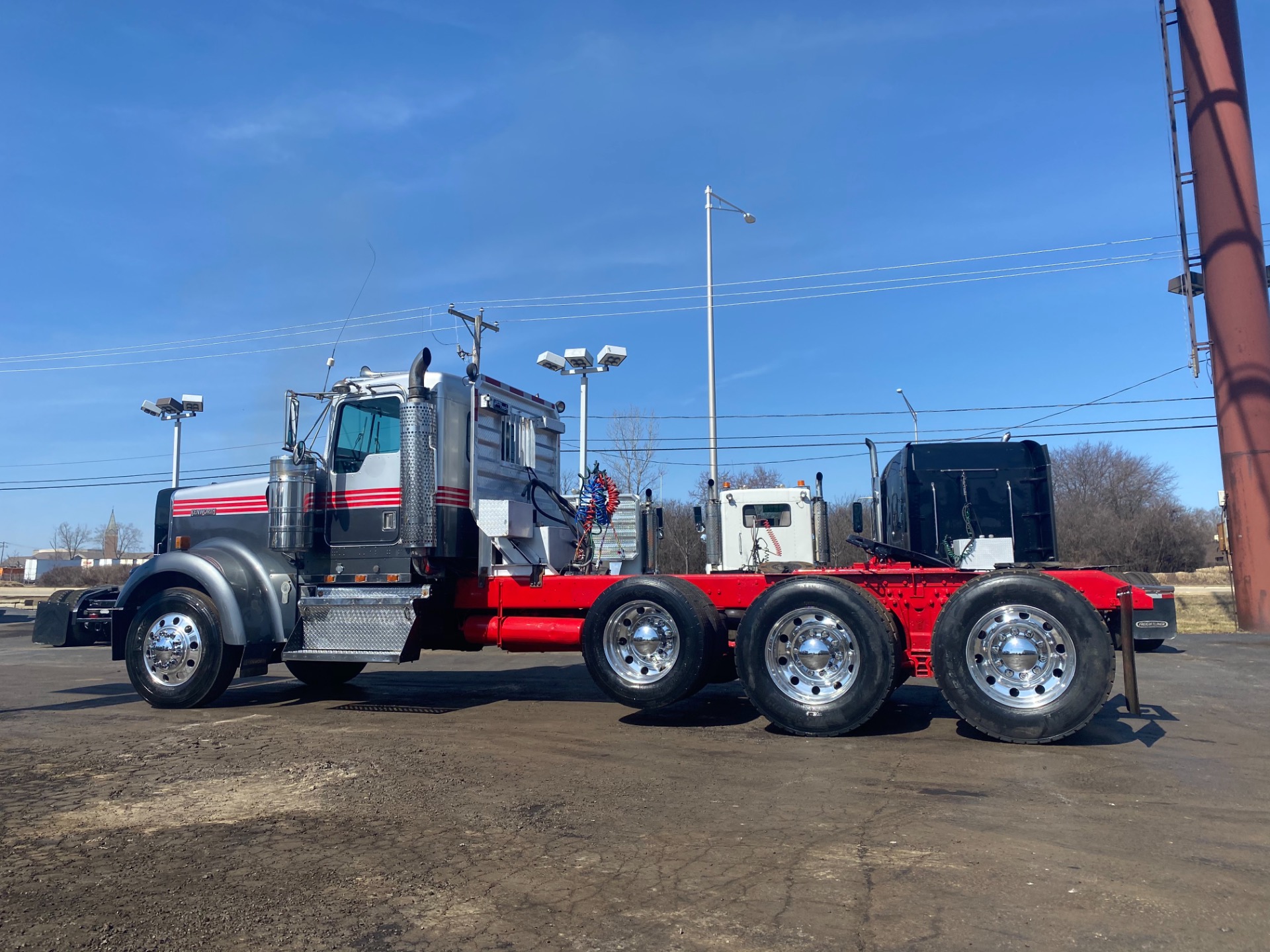 Used-1999-KENWORTH-W900-Day-Cab---CAT-3406E