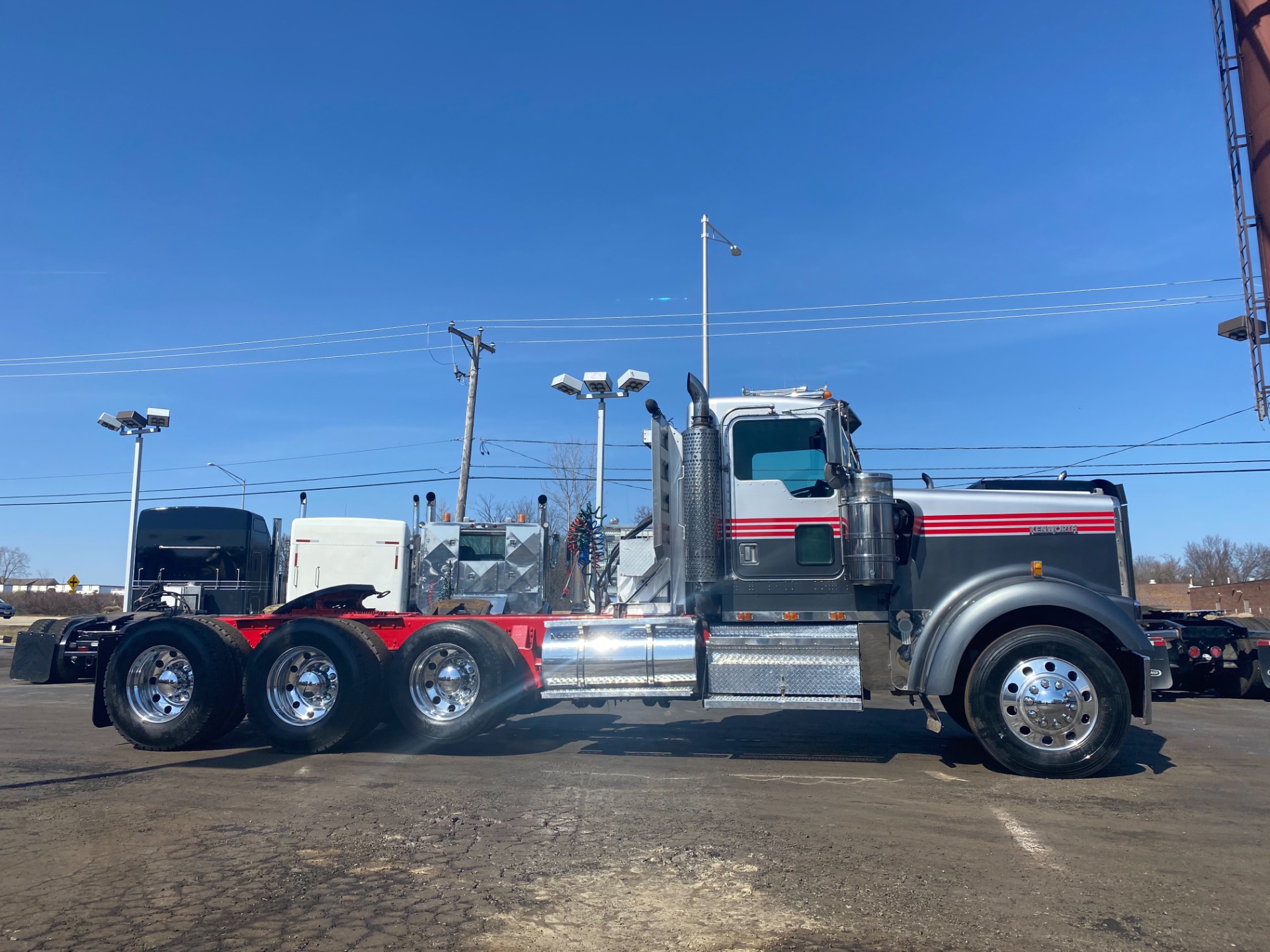 Used-1999-KENWORTH-W900-Day-Cab---CAT-3406E