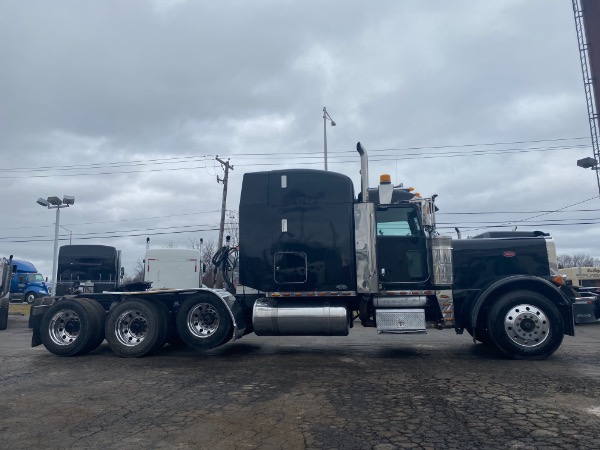 Used 2007 PETERBILT 379 for sale Sold at Chicago Motor Cars in West Chicago IL 60185 5