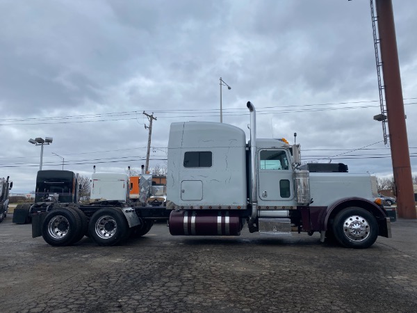 Used 2006 PETERBILT 379 for sale Sold at Chicago Motor Cars in West Chicago IL 60185 5