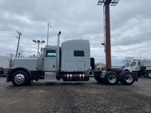 Used 2006 PETERBILT 379 for sale Sold at Chicago Motor Cars in West Chicago IL 60185 6