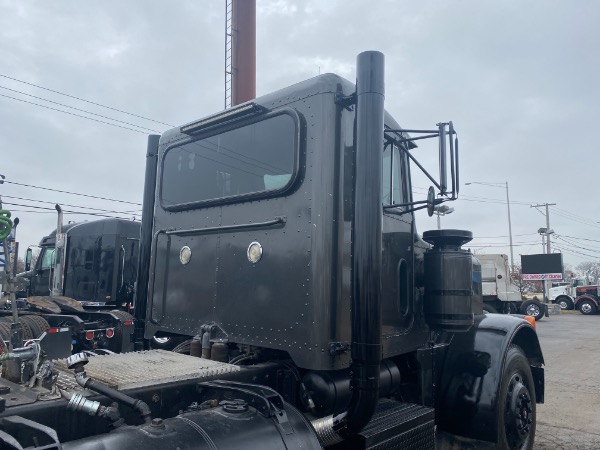 Used-1998-PETERBILT-379