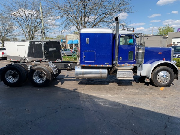 Used 2005 PETERBILT 379 Sleeper - CAT C15 - 475 HP for sale Sold at Chicago Motor Cars in West Chicago IL 60185 6