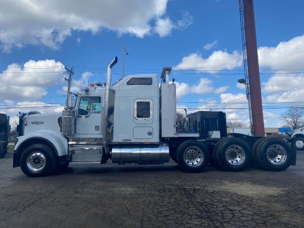 Used 2000 KENWORTH W900 for sale Sold at Chicago Motor Cars in West Chicago IL 60185 6