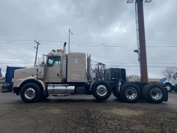 Used 2003 KENWORTH T800W for sale Sold at Chicago Motor Cars in West Chicago IL 60185 2
