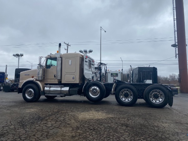 Used 2003 KENWORTH T800W for sale Sold at Chicago Motor Cars in West Chicago IL 60185 5