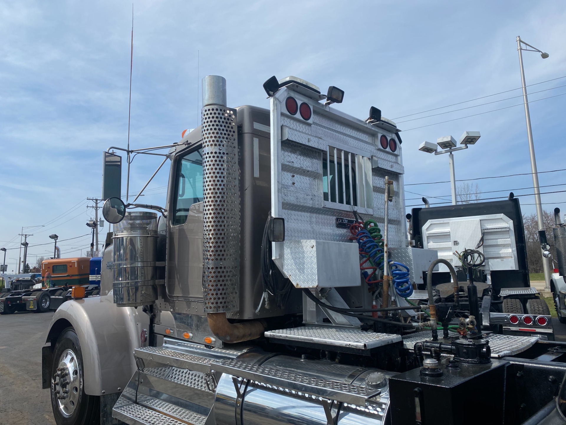 Used-2008-KENWORTH-W900