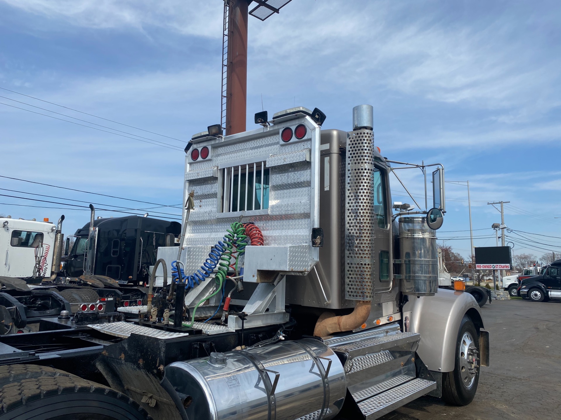 Used-2008-KENWORTH-W900