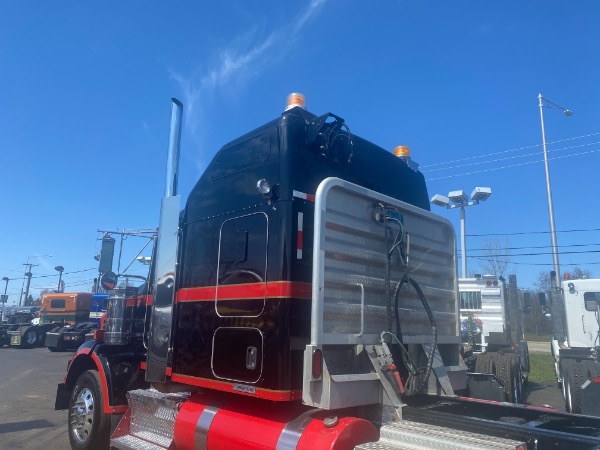 Used-2014-KENWORTH-T800