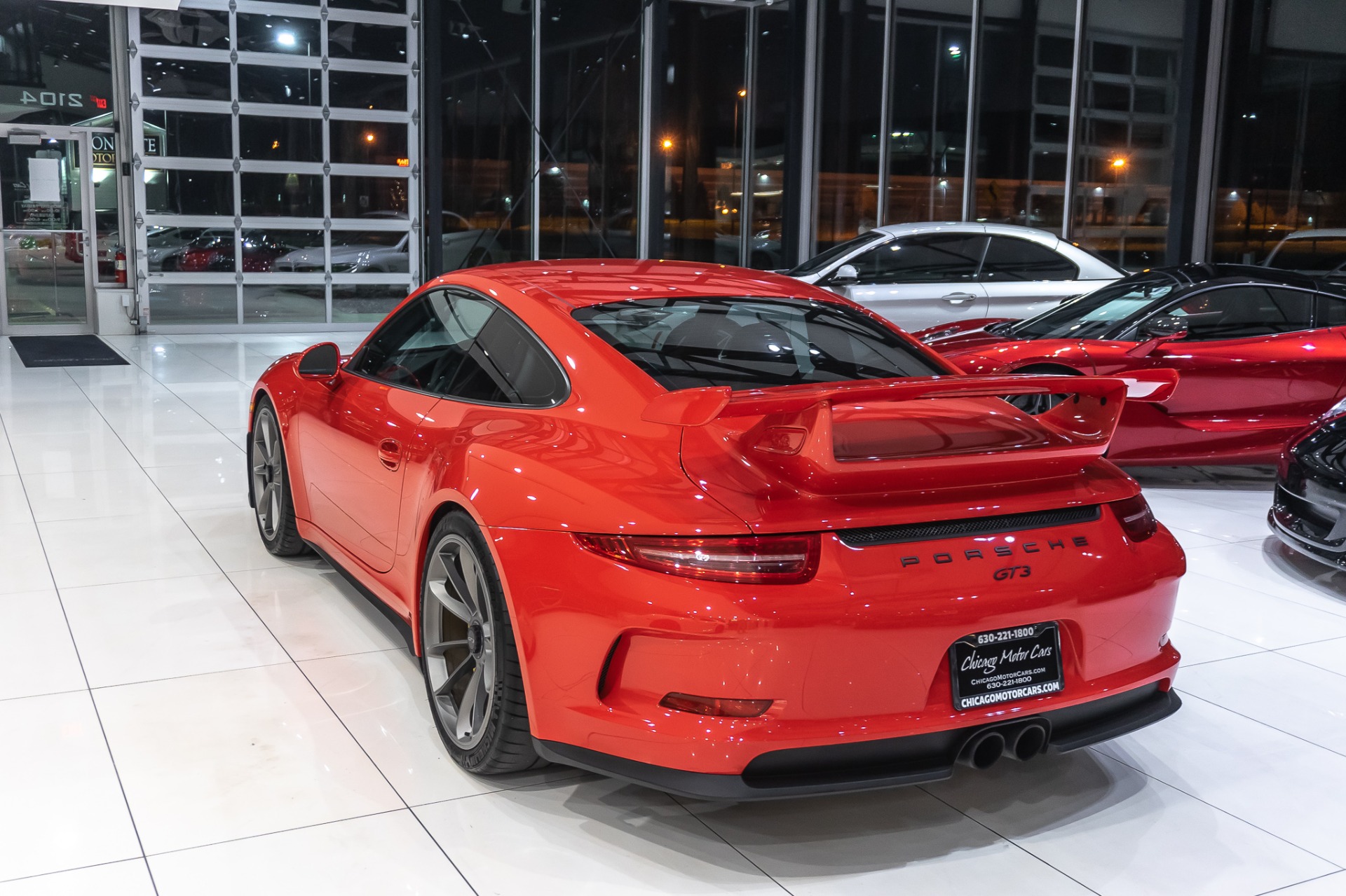 Used-2014-Porsche-911-GT3-CARBON-CERAMIC-BRAKES-144kMSRP-ONLY-8K-MILES