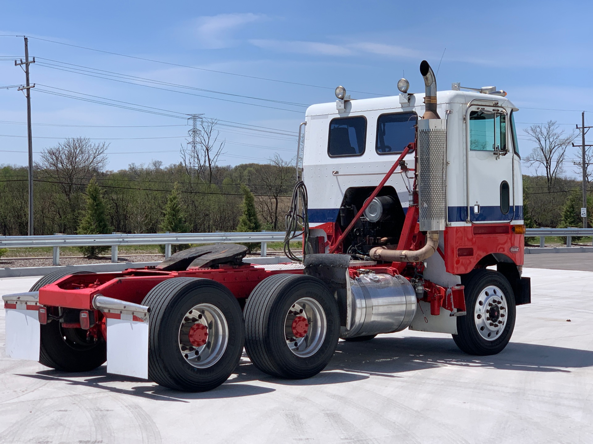 Used-2001-Peterbilt-362-Cab-Over-Day-Cab---Cummins-N14---VERY-NICE