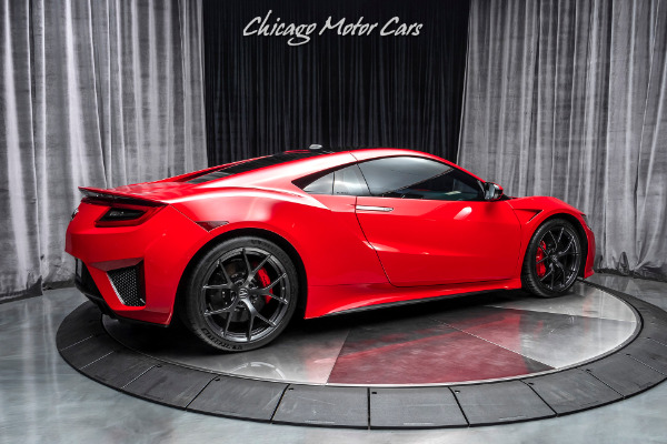 Used 2017 Acura NSX SH-AWD Sport Hybrid CARBON CERAMIC BRAKES! CARBON FIBER INTERIOR! for sale Sold at Chicago Motor Cars in West Chicago IL 60185 5