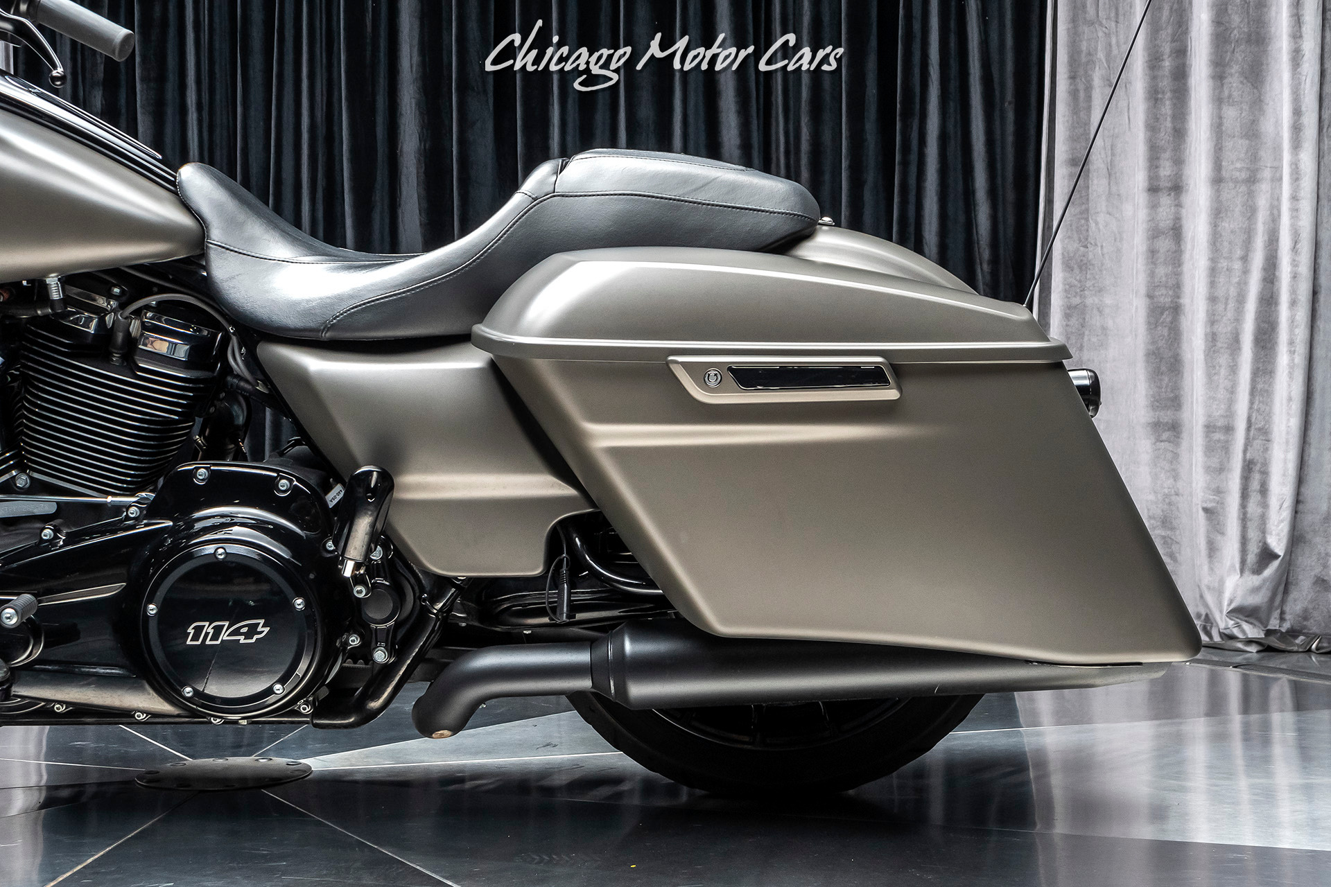 Used-2019-Harley-Davidson-FLTRXS-ROAD-GLIDE-SPECIAL