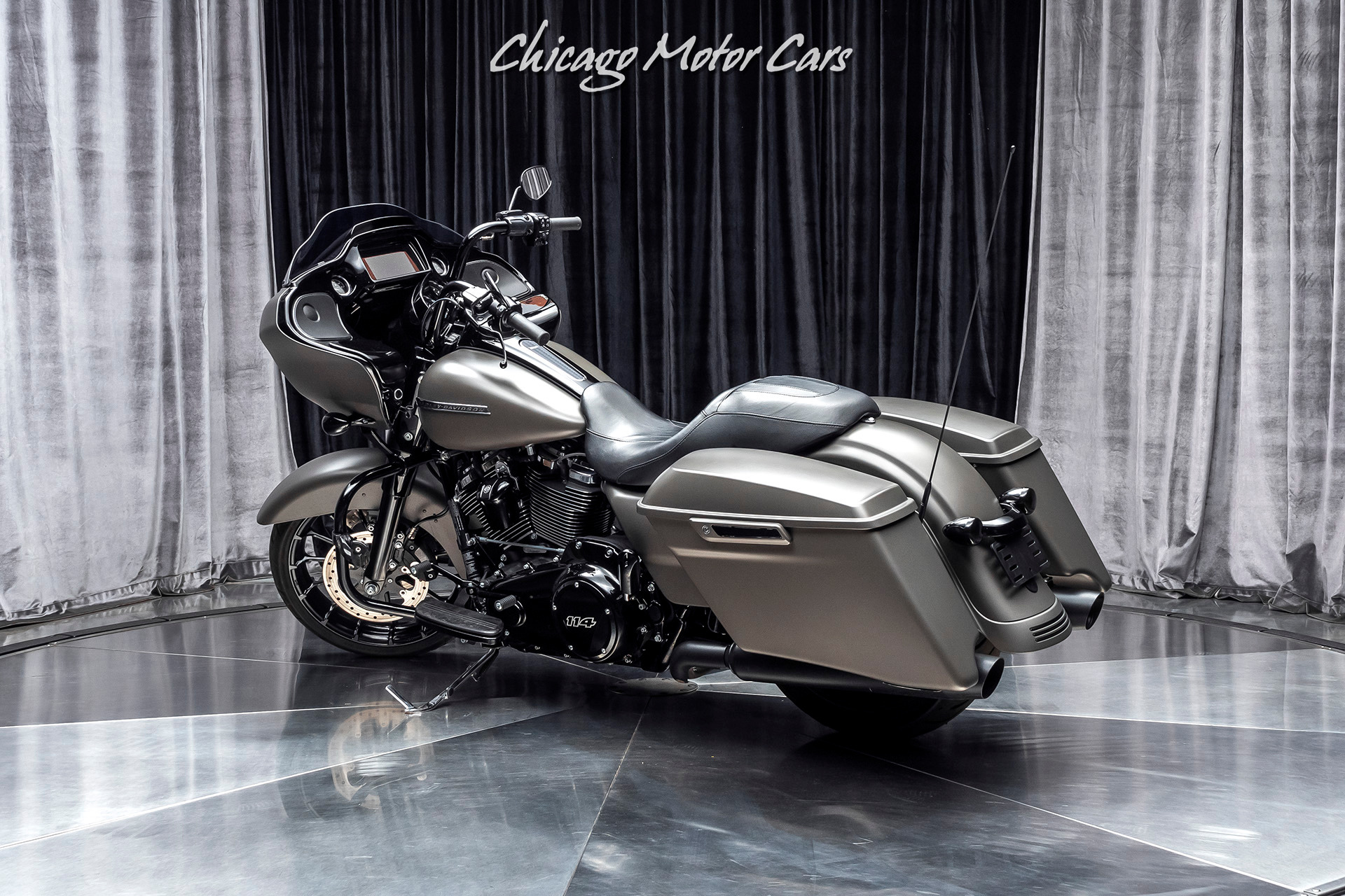 Used-2019-Harley-Davidson-FLTRXS-ROAD-GLIDE-SPECIAL