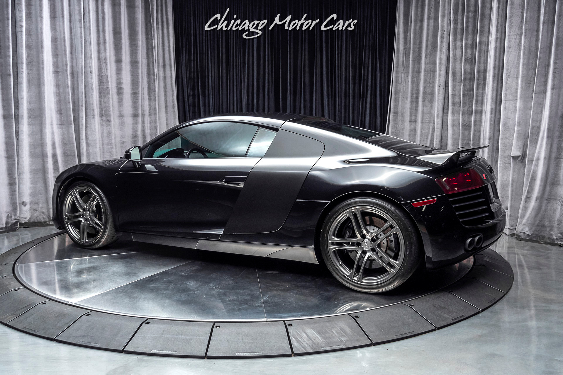 Used-2011-Audi-R8-42-Quattro-Coupe-BANG---OLUFSEN-SOUND-SYSTEM-CONVENIENCE-PACKAGE