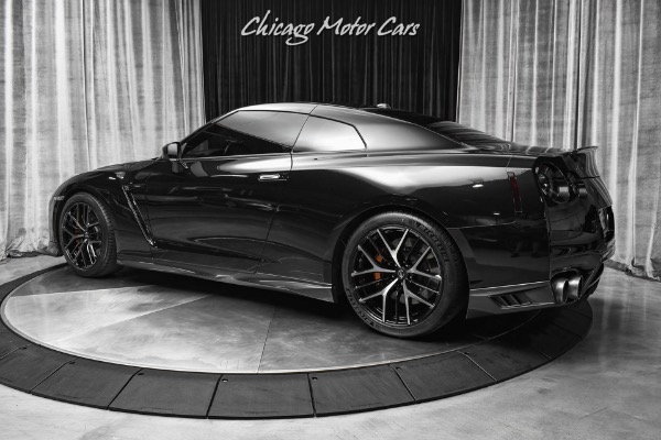 Used 2017 Nissan GT-R Premium Coupe FULL BOLT ON + FLEX FUEL! 650 WHP! for sale Sold at Chicago Motor Cars in West Chicago IL 60185 3