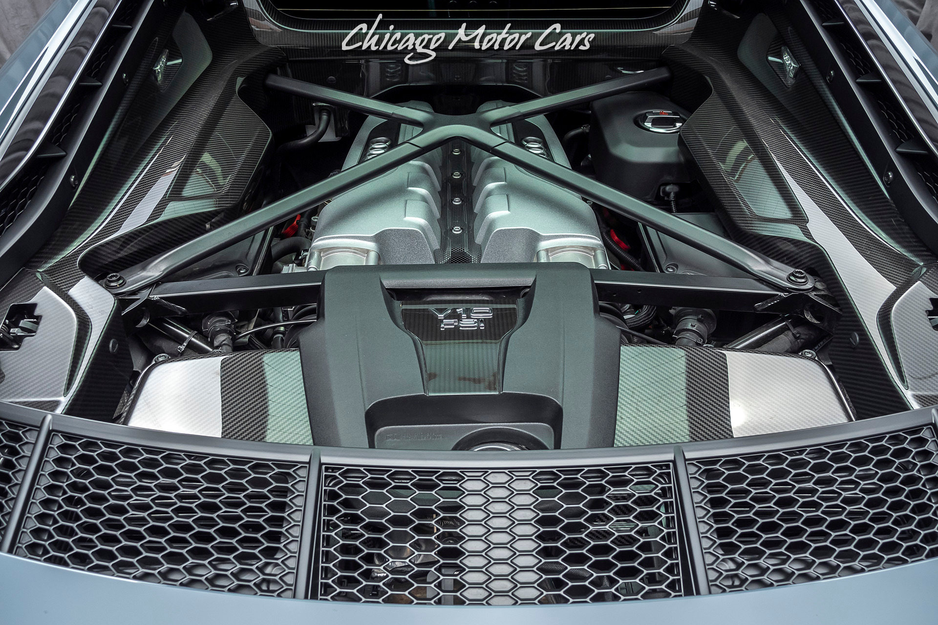 Used-2020-Audi-R8-52-quattro-V10-Performance-Coupe-CARBON-FIBER-DIAMOND-STITCHED