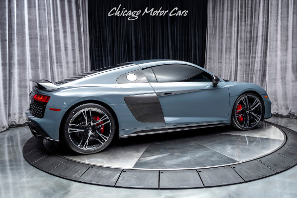 Used 2020 Audi R8 5.2 quattro V10 Performance Coupe CARBON FIBER! DIAMOND STITCHED! for sale Sold at Chicago Motor Cars in West Chicago IL 60185 5