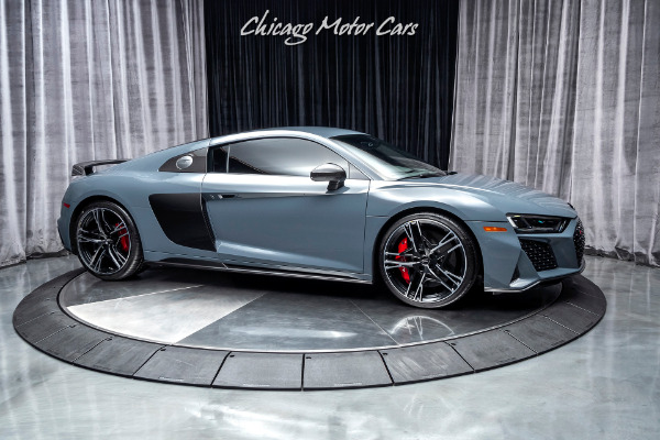 Used 2020 Audi R8 5.2 quattro V10 Performance Coupe CARBON FIBER! DIAMOND STITCHED! for sale Sold at Chicago Motor Cars in West Chicago IL 60185 6