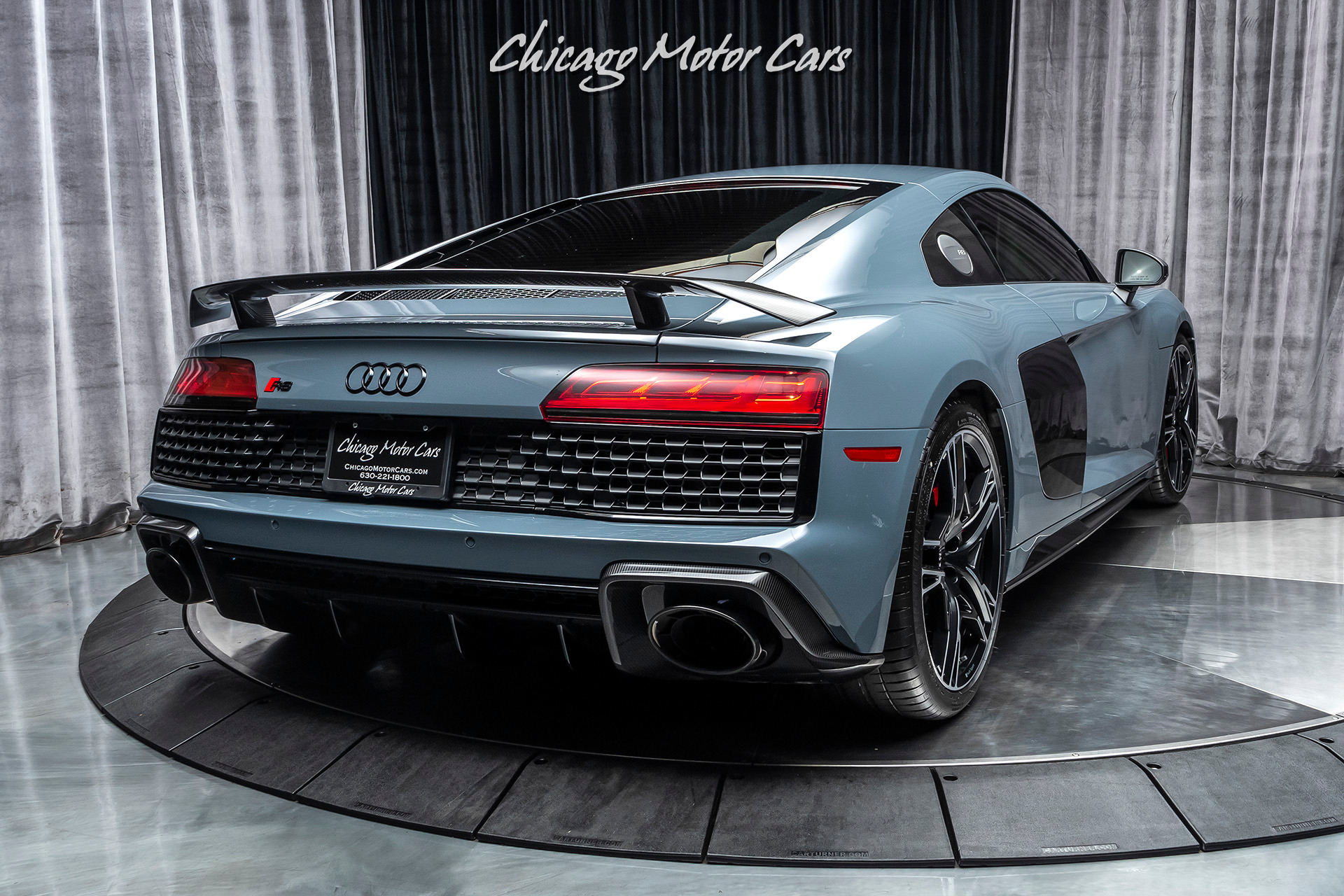 Used-2020-Audi-R8-52-quattro-V10-Performance-Coupe-CARBON-FIBER-DIAMOND-STITCHED