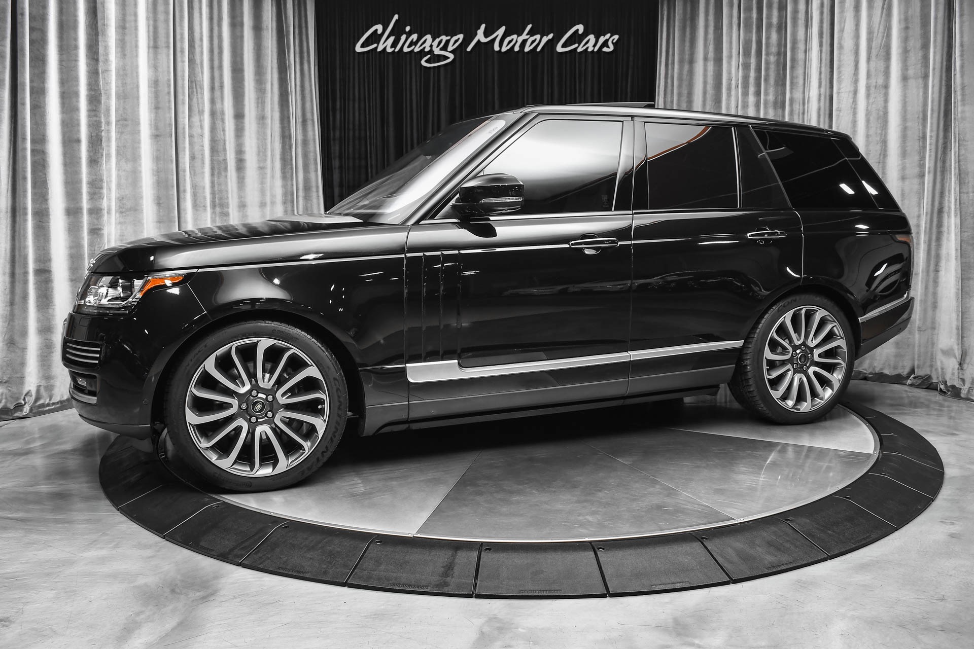 Used-2017-Land-Rover-Range-Rover-Autobiography-Supercharged-Loaded-Power-Running-Boards-TV-DVD