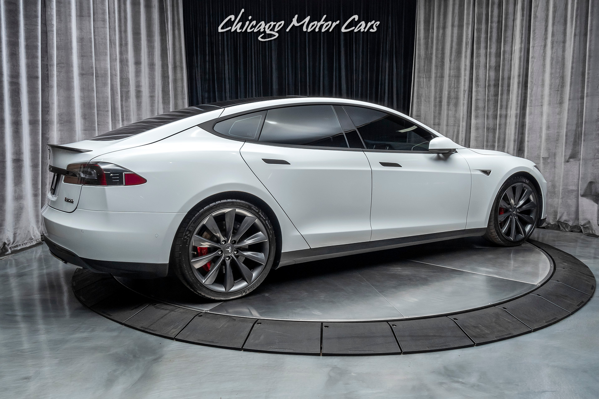 Used-2015-Tesla-Model-S-P90D-Sedan