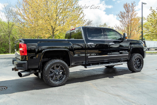 Used 2016 GMC Sierra 2500HD Denali 4X4 Crew Cab for sale Sold at Chicago Motor Cars in West Chicago IL 60185 5