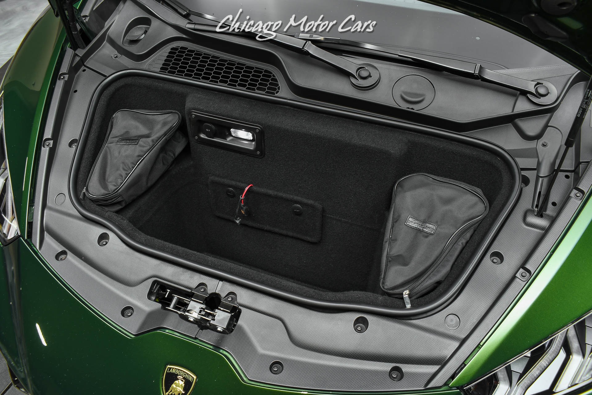 Used-2018-Lamborghini-Huracan-Performante-LP640-4-Coupe-FULLY-LOADED-RARE-VERDE-ERMES-COLOR